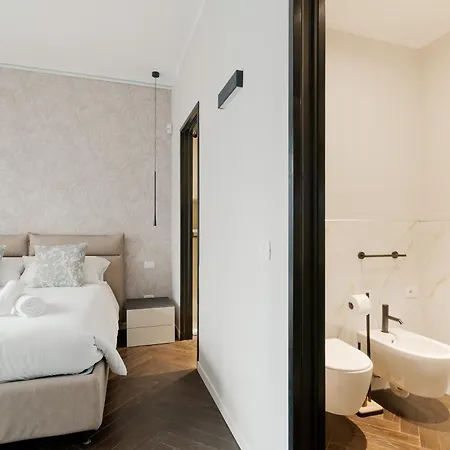 Apartment Conciliazione-cadorna - Ampio Trilocale Di Design Milan